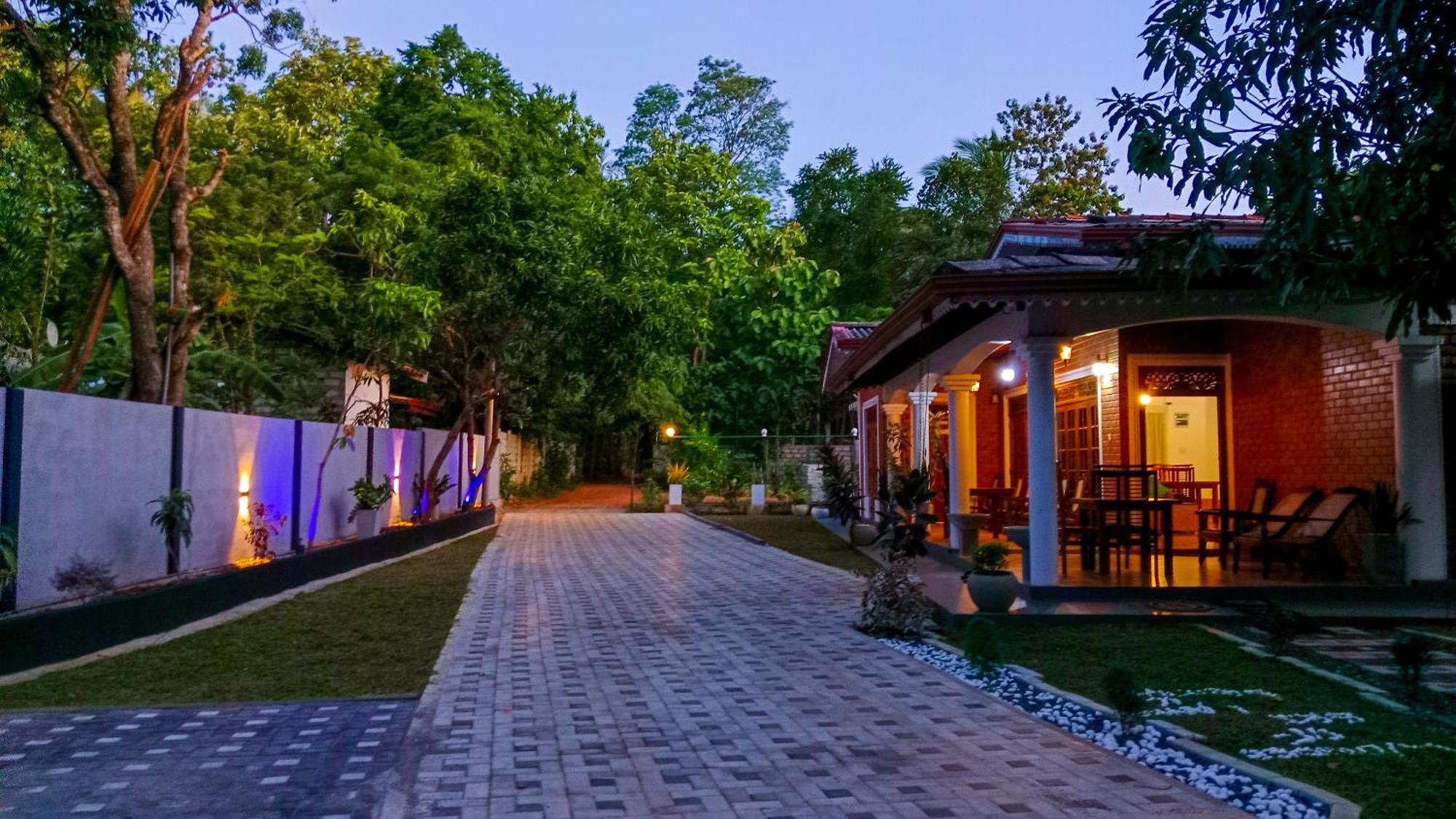 Sigiri Thilanka Rest Sigiriya Hotel Kültér fotó